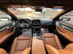 کادیلاک CT5